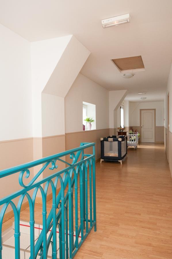 Bed and Breakfast La Janenquelle Sarry  Exterior foto