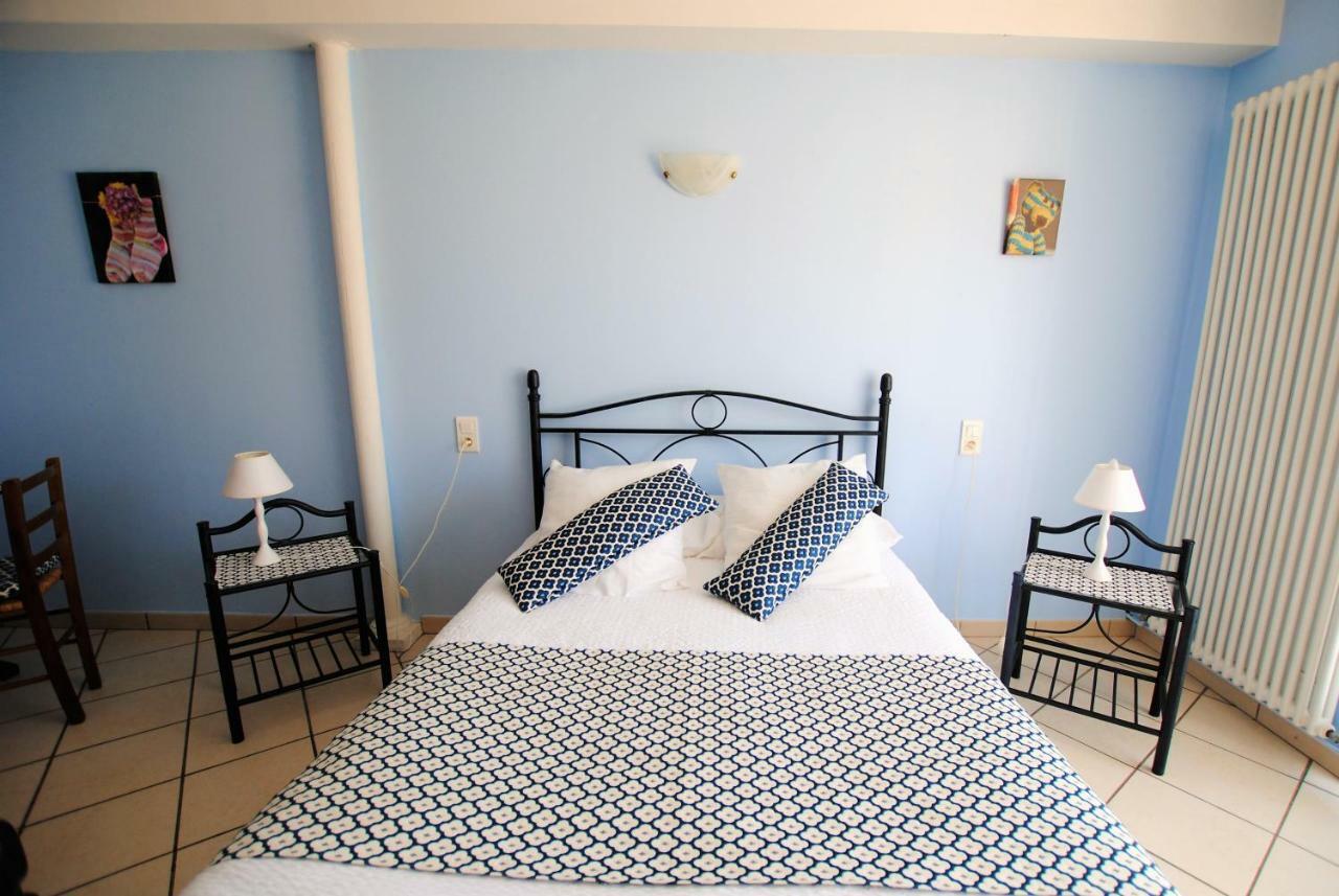Bed and Breakfast La Janenquelle Sarry  Exterior foto