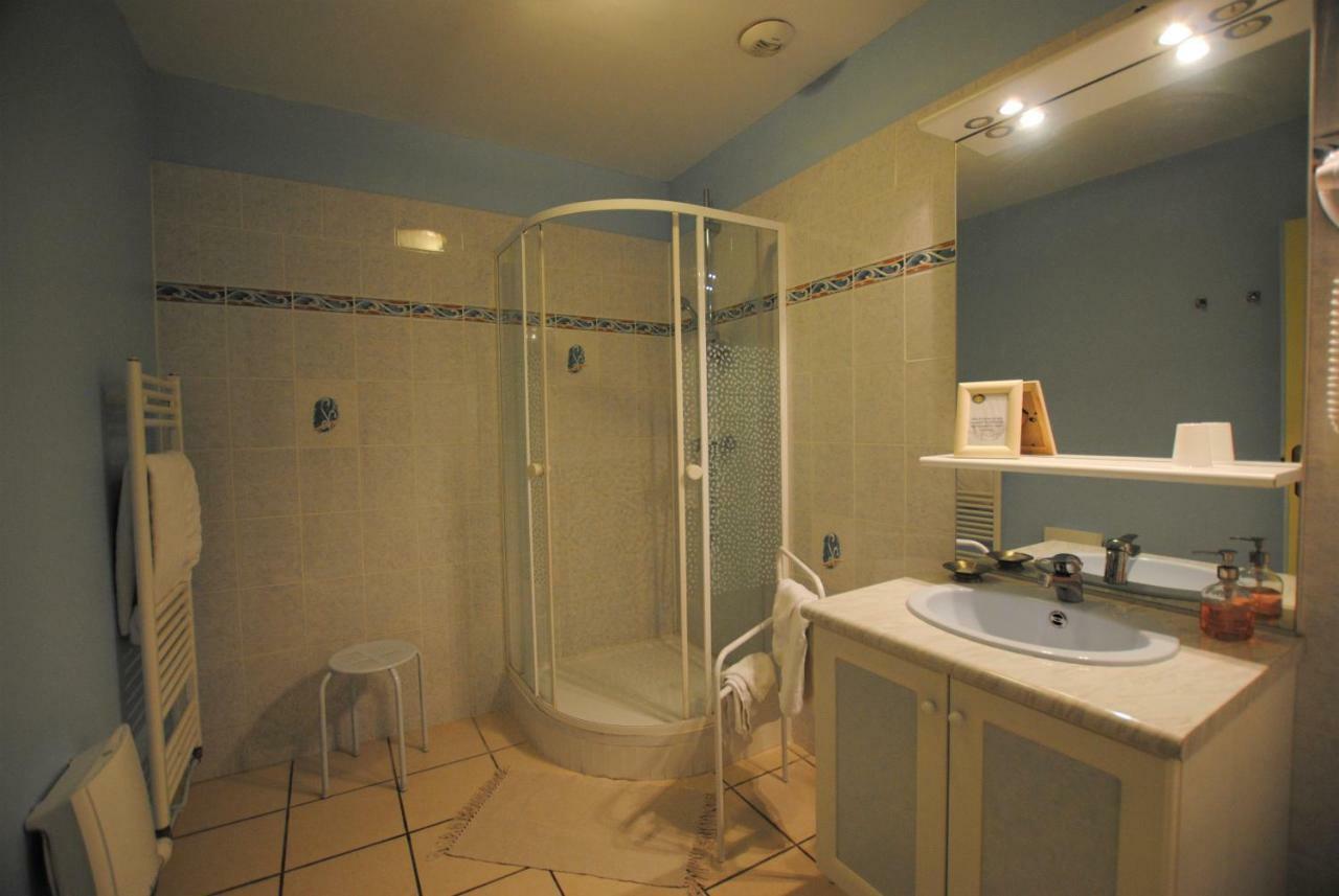 Bed and Breakfast La Janenquelle Sarry  Exterior foto