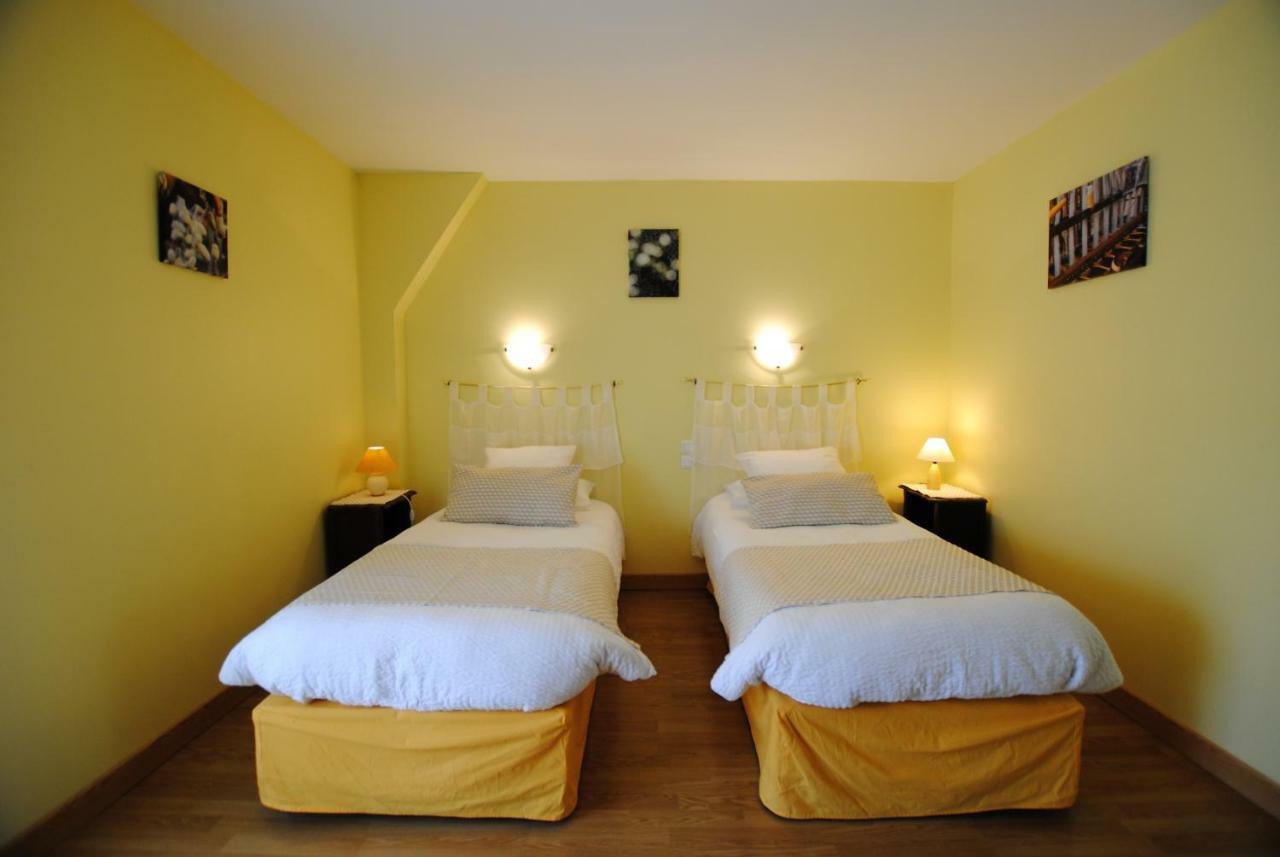 Bed and Breakfast La Janenquelle Sarry  Exterior foto