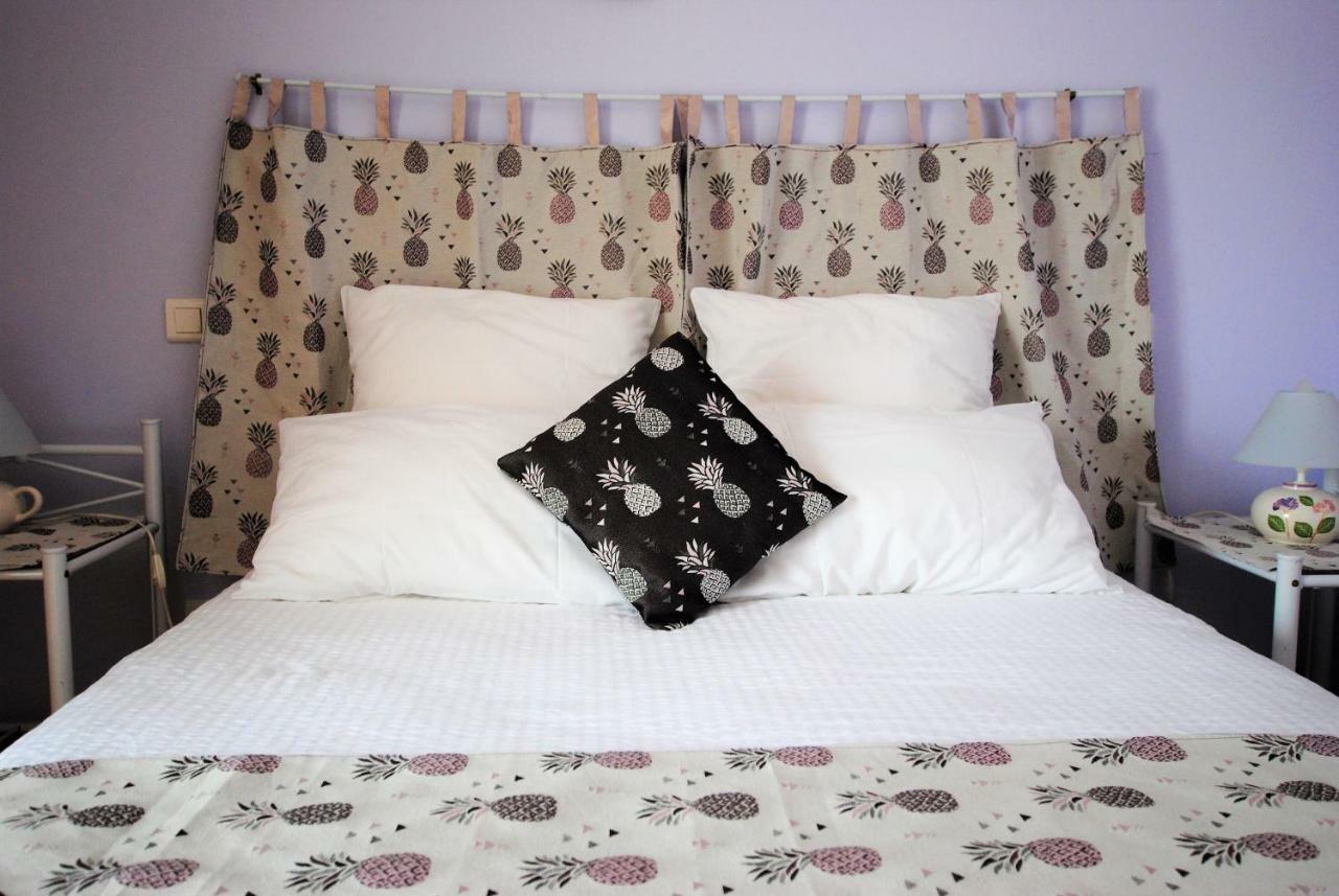 Bed and Breakfast La Janenquelle Sarry  Exterior foto